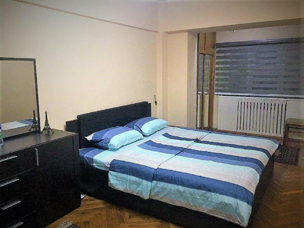 Apartemen 100 m² dengan 3 kamar tidur dan 1 kamar mandi pribadi di Distrik Shaykhontohur Tashkent Bagian luar foto